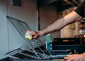 The Secrets of Successful Restaurant Dishwashing