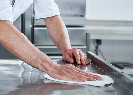 Peak Rush Ready: How to Prepare Your Kitchen and Staff for Maximum Efficiency
